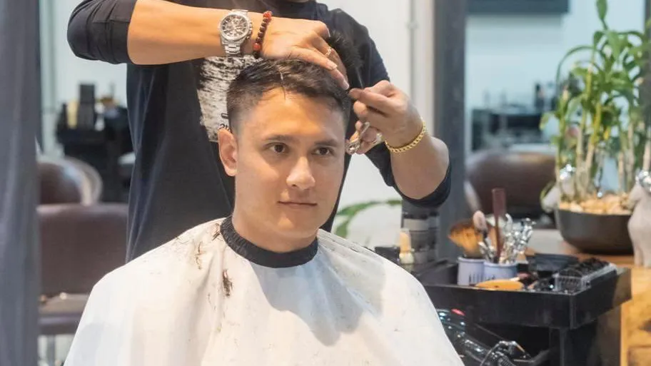 Shop Men's Hair Systems with Confidence